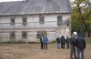 Uzsākta Krāslavas pils kompleksa saimniecības ēkas rekonstrukcija